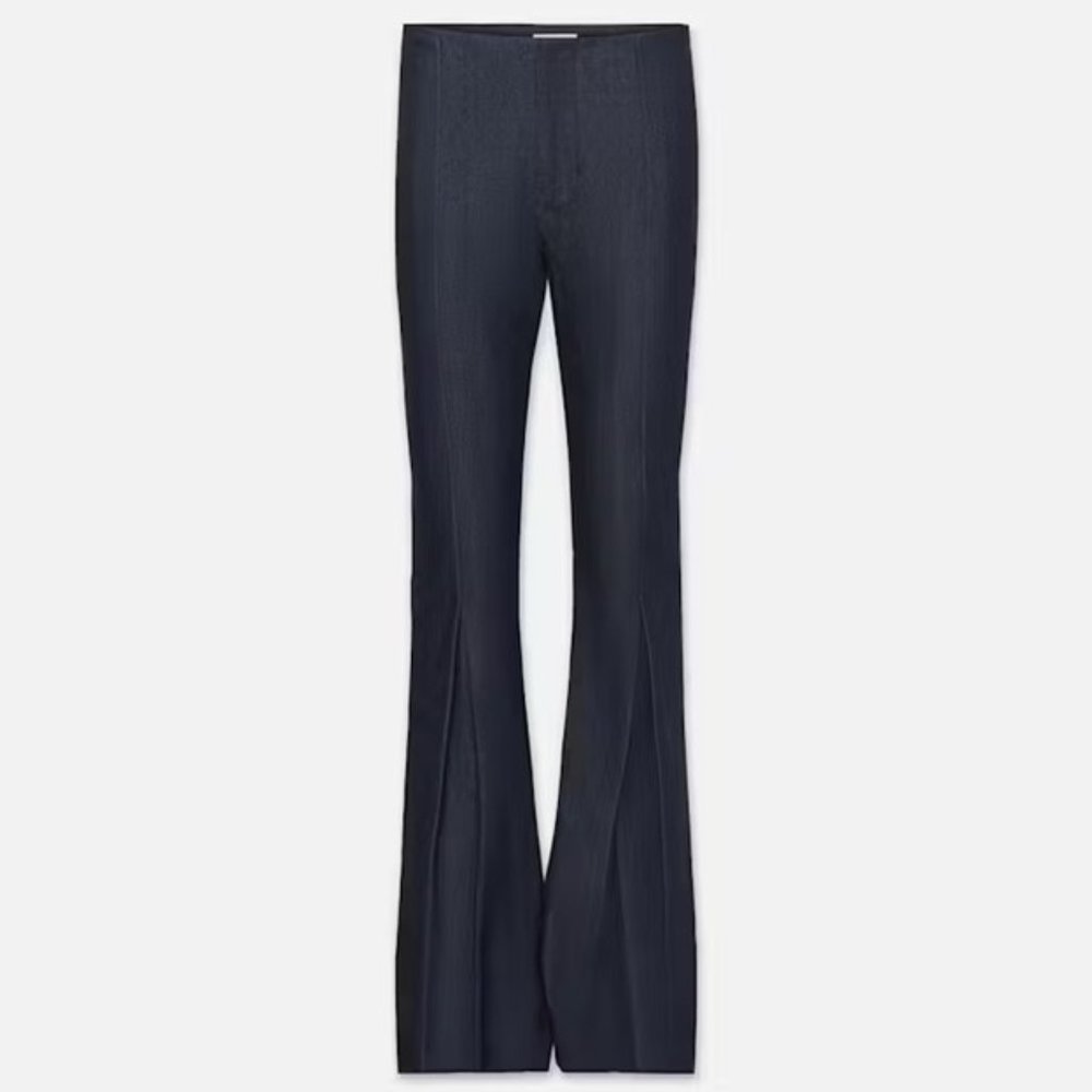 FRAME Pixie Pleated Flare Denim Trousers - Picture 5 of 10